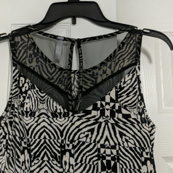 Fun Pattern Dress - Picture 2 of 2